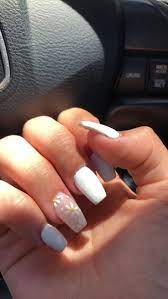 Love This So Cute For Summer Spring Nails White Acrylic Nails Summer Acrylic Nails Best Acrylic Nails