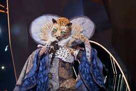 Fans have a lot of ideas about who could be under the masks, but no one can figure out the leopard. The Masked Singer Leopard Sings Somebody To Love By Queen Startattle