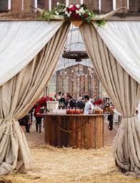 Elegant Pop Up Barn Wedding Laura Rob Green Wedding Shoes Country Barn Weddings Rustic Wedding Decor Burlap Rustic Burlap Wedding