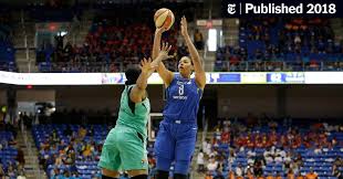 Aussie wnba star liz cambage has issued a fiery message to 'allies' protesting the death of george floyd and black deaths in custody. Liz Cambage Drops 53 Points Breaking W N B A Scoring Record The New York Times