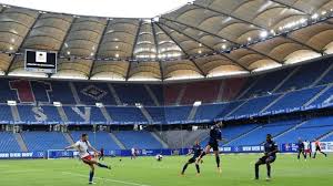 Bundesliga, die berühmte uhr im stadion abzubauen. 2 Bundesliga News Hsv Darf Keine 5000 Zuschauer Ins Stadion Lassen