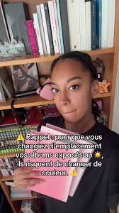 Changements de couleur des albums exposés au soleil