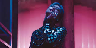 Сэнэтвэн черо когерыль ккыдогё нан. Criminal Taemin Happily Submits For Your Bad Romance