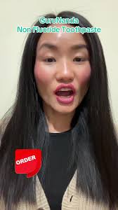 Jasmine Webb Coco Donna