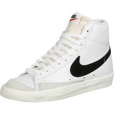 Or the wool blazers traditionally worn by english hunters out in the field. Nike Schuhe Blazer Mid 77 White Black Sail 36 0 Galeria Karstadt Kaufhof