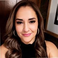 Patty Mora's Instagram, Twitter & Facebook