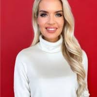 Courtney West's Instagram, Twitter & Facebook