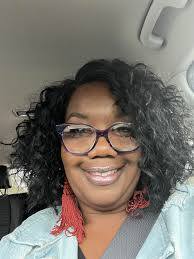 Any Queens From/In Cleveland Area!???