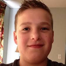 Owen Henderson (@Owen_the_geek)