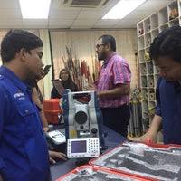 .jabatan sains ukur dan geomatik, dibawah fakulti senibina, perancangan dan ukur dan juga utm khususnya dibawah fakulti kejuruteraan sains geoinformasi. Jabatan Sains Ukur Dan Geomatik Uitm Shah Alam