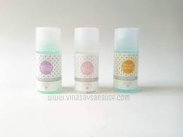 Exfoliating toner adalah salah satu produk skincare yang ternyata memiliki banyak manfaat tak terduga. Review Emina Face Toner Vina Says Beauty