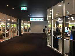 In the 2016 census, indooroopilly had a population. Indooroopilly Library Level 4 Indooroopilly Shopping Centre 322 Moggill Rd Indooroopilly Qld 4068 Australia