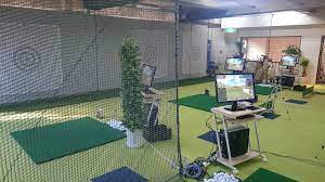 中村橋駅前オーストリッチゴルフスタジオ(東京都練馬区) | ゴルフ用弾道測定機 SkyTrak