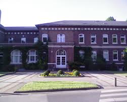Hier leben straftäter, die psychisch krank und deshalb schuldunfähig sind. Asklepios Klinik Nord
