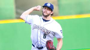 Pitching the Story as Missions Take Series