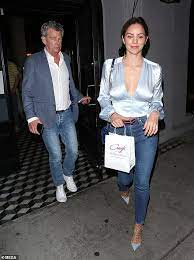 Katharine Mcphee Enjoys A Dinner Date With Husband David Foster Daily Mail Online