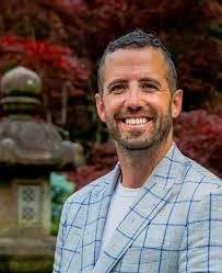 Mark Lyke's Instagram, Twitter & Facebook