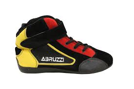Les 5 Meilleures Chaussures pour le Sim-racing (2026) - Sim Racing