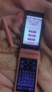 My flip phone ^_^ in 2023 | Flip phones, Gyaru, Phone