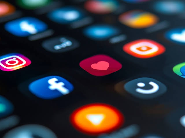 Por qué es importante eliminar las aplicaciones que no usas en tu celular -  Infobae