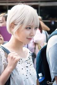 Koreans have introduced a wide variety of hairstyles in the world, catering to a … Kpop Short Hair Female Ezu Photo Mobile