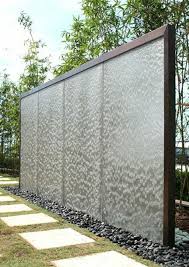 Sichtschutz Aus Glas Die Neusten Tendenzen In 49 Bilder Archzine Net Wasserwand Aussenbrunnen Und Zimmerbrunnen
