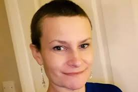 Mum says incurable breast cancer diagnosis actually saved her marriage  after split