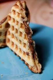 7 Recettes Pour Utiliser Son Gaufrier Autrement Le Yummy Blog Par Yummy Magazine Recette Nutella Gaufres