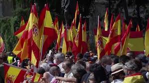 Wifi and parking are free. Aforo Completo En La Plaza De Colon En La Manifestacion Contra Los Indultos
