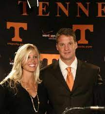 The untold truth of lane kiffin's ex wife layla kiffin february 7, 2021 at 5:17 pm … attended by their closest friends and family. Layla Kiffin Pictures Lane And His Smokin Wife Bolt For Usc Bleacher Report Latest News Videos And Highlights