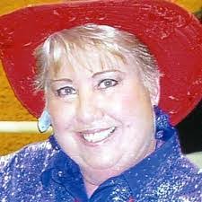 Marilyn Isom's Instagram, Twitter & Facebook