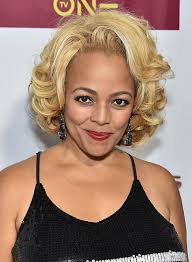 Living Single Archives