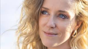 The Queens Aria (Der Hölle Rache) sung by Tabitha Miner