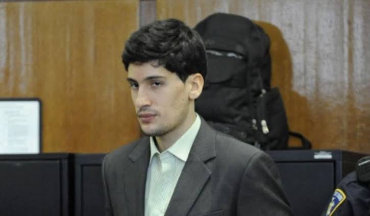 Renato Seabra - A surpreendente 'missão' que cumpre dentro da pior prisão  de Nova Iorque
