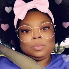 It's my Mama Birthday & i know if she was here & able we would be hittin  the southside right now & when she get tired she gone say “hold up screw”