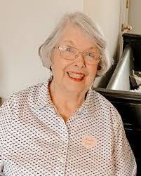 Teresa Dockery's Instagram, Twitter & Facebook