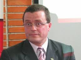 BOLD>Marca a presión: </BOLD> 'Para nosotros es igual que quede o no quede  el Icoder'