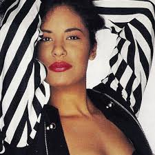 Jennifer lópez interpretó 'si una vez' de selena quintanilla, provocando los aplausos y cánticos a voz en cuello de los presentes. Selena Quintanilla Barbie Doll Petition