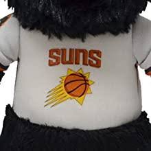 Tämä maskotti aloitusvuosi oli 1980, ja monille hänestä on tullut standardi, jolla joukkueenkengät arvostellaan. Phoenix Suns Gorilla Mascot 10 Plush Bleacher Creatures