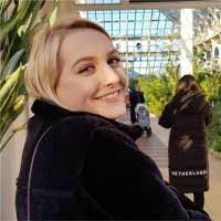 Aimee Valle's Instagram, Twitter & Facebook