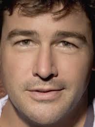 In accordance with his birthdate, his present age is 55 as of 2020. Kyle Chandler Noticias Fotos Y Videos De Kyle Martin Chandler Formulatv