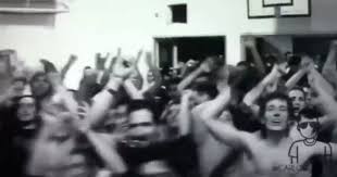 Acin Gozlerinizi Dunyayi Kendi Ellerimizle Olduruyoruz Cumhuriyetimiz Icin Concert