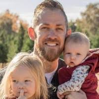 Stephanie Scofield's Instagram, Twitter & Facebook