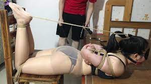 An Hour Of Chinese Bdsm