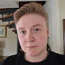 Hi all, just a quick question. For the last couple of days, my dog has been  throwing up, but only after her evening meal. She eats Pedigree loaf and  Pedigree vital, and