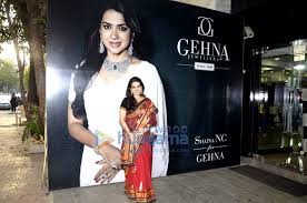 Shaina Nc Launches Her New Jewellery Line At Gehna Jewellers Parties Events Bollywood Hungama But among those who did turn up to vote, several complained that their names were not on voting lists. bollywood hungama