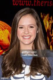 320 Alison Olivia Fotos und hochauflösende Bilder