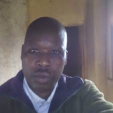 Kongoi En kamuuktoindet ,betuut age ni .Ngeet kagochor en congasis Fm .Biik  4 Kityo . Titus Langat en Studio