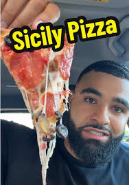 Sicilys Pizzeria: Conveyor Oven Delivers Incredible Pizza