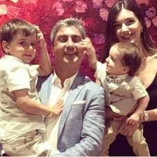 Necati şaşmaz ile 2012 yılında evlendiği nagehan kaşıkçı'nın boşanacakları iddiaları magazin gündeminde yer almıştı. Ali Nadir Sasmaz Kimdir Kac Yasinda Boyu Kilosu Necati Sasmaz Oglu Son Hali